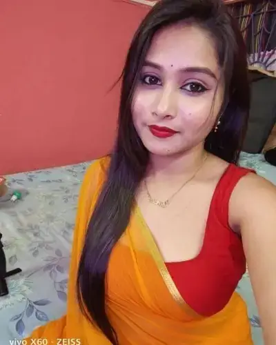 Call Girl in Chinsurah Magra